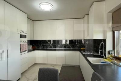 Casă cu 5 camere cu Teren 798 Mp în Central - 8