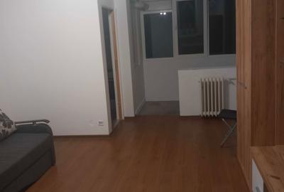 Garsonieră decomandată în Drumul Taberei