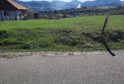 Teren de 2100 mp, în Sud - 3