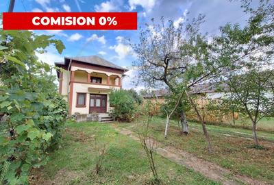 Casă individuală cu 6 camere cu Teren 1470 Mp în Pietroșani - 1