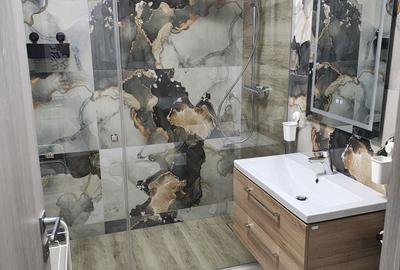 Apartament cu 3 camere decomandat în Uiești - 8