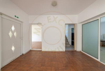 Casa cu 9 camere, pretabila business - Stefanesti, Drumul Morii! - 9