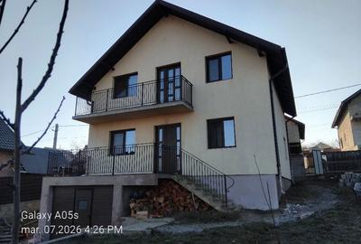 Casă cu 4 camere în Iași - 6