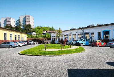 Spațiu comercial, de 40 mp, în Semicentral - 14