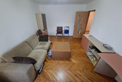 Inel 2-Dezrobirii, 3 cam, dec, etaj 1, mobilat,utilat - 2