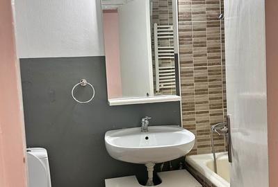 Garsonieră decomandată în Central - 9