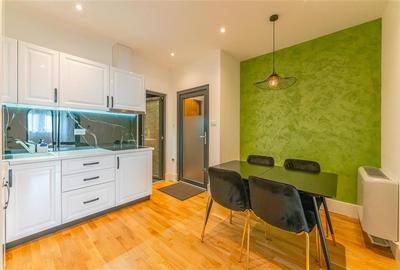 3D! Vila high tech, cu semineu, jacuzzi, terasa, 10 camere, Central, Brasov - 16