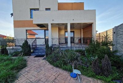 Casă cu Teren 535 Mp în Central - 5