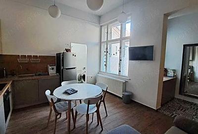 Apartament cu 3 camere decomandat în Ultracentral - 9