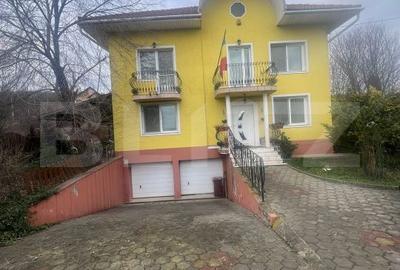 Casă cu 4 camere cu Teren 1960 Mp în Unirii