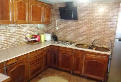 Vand casa in Deva P+M, zona centrala (foarte buna), suprafata totala de teren 360 mp, mobilata - 14