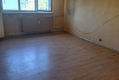 Apartament cu 3 camere decomandat în Lăpuș Argeș - 1