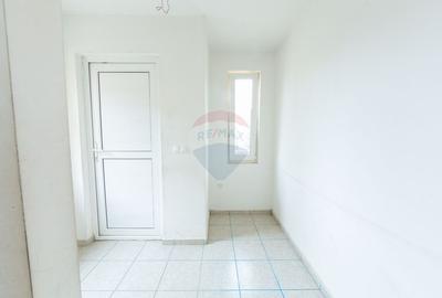 Proprietate compusa din doua case - zona linistita  155.000 euro - 10