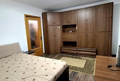 Garsonieră decomandată în Nicolina - 4