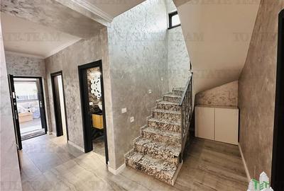 VILA ULTRA LUX EXCLUSIVISTA IN ROSU, 5 camere,320 mp teren, 286 mp construiti, d - 8