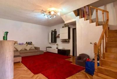 Casă cu 4 camere cu Teren 1440 Mp în Exterior Vest - 2