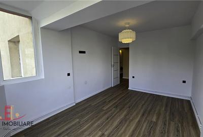 Apartament cu 3 camere decomandat în Tudor - 6