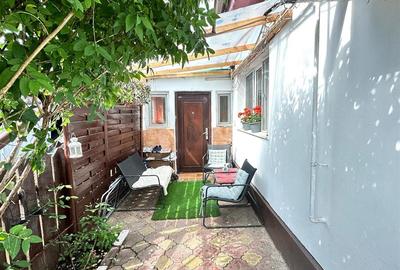 Casa batraneasca, zona  Buna Vestire  Ploiesti, teren 175 mp,renovata in 2004 - 12