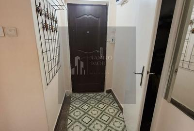 Apartament cu 2 camere decomandat în Giurgiului - 9