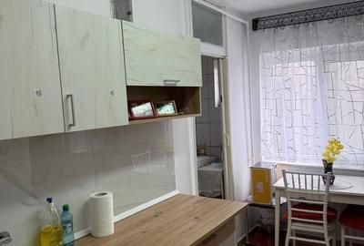 Apartament cu 2 camere decomandat în Runcu - 4