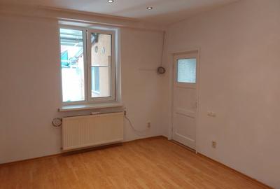 Casa P + M Piata Muncii 3 min metrou | Soseaua Mihai Bravu - 2