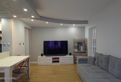 Apartament cu 3 camere semidecomandat, mobilat în Simion Bărnuțiu