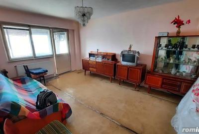 Apartament cu 3 camere decomandat în Central - 6