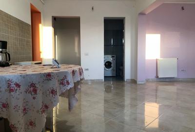 Apartament 3 camere decomandat, zona Vidin-Piata. - 3