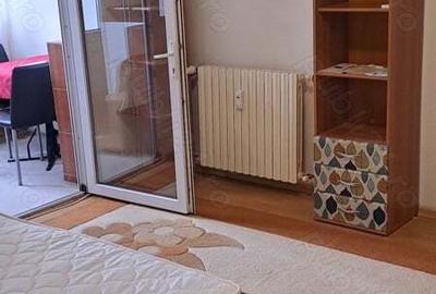 Garsonieră decomandată în Far - 5