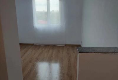 Vand garsoniera 15mp - 4