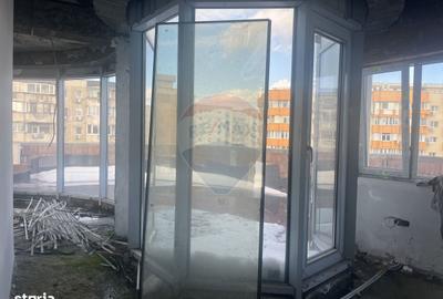 Spațiu comercial, de 2,180 mp, în Central - 2