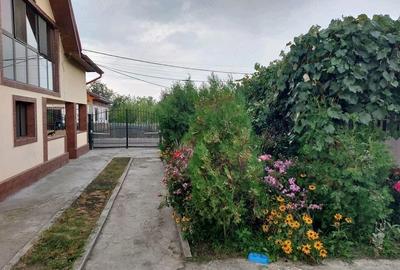 Casă cu 7 camere cu Teren 2800 Mp în Cârbești - 10