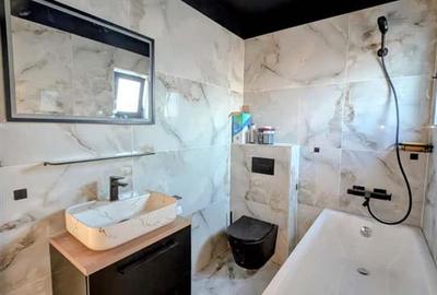 Casă cu 4 camere cu Garaj în Vișan - 8