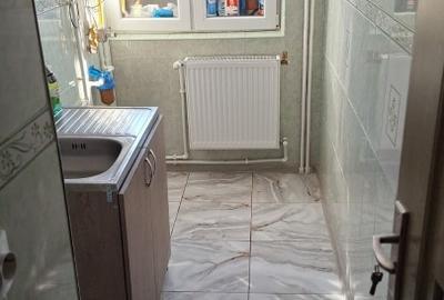 Apartament cu 2 camere semidecomandat în Craiovița Nouă - 8