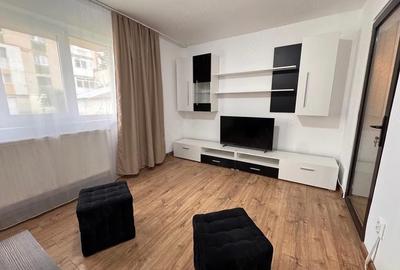Apartament cu 3 camere decomandat în Central - 4