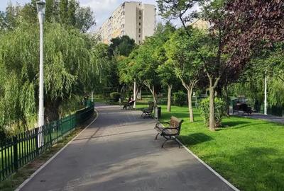 Proprietar vand 2 camere zona mega Mall
