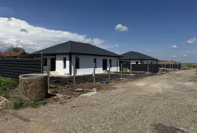 Casă cu 4 camere în Central - 8