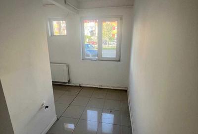 Spațiu comercial, de 30 mp, în Craiovița Nouă - 3