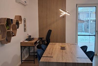 Casă cu 4 camere cu Canalizare în Dumbrăvița