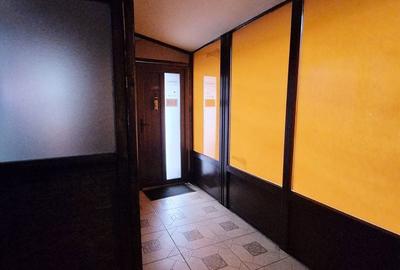Spațiu comercial, de 130 mp, în Mărăței - 2