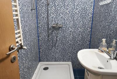 Apartament decomandat 2 camere zona Sud - gata de mobilat - 1