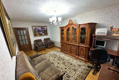 3 camere Eroii Revolu?iei - 5