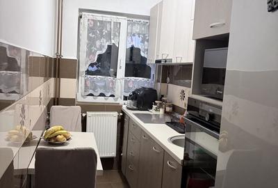 Apartament cu 3 camere nedecomandat în Valenta - 14
