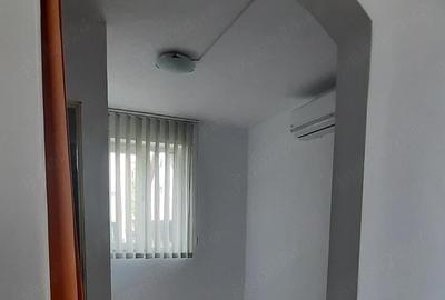 Spațiu comercial, de 24 mp, în Astra - 2