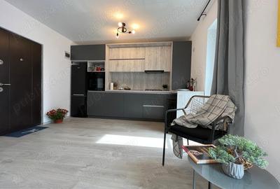 Garsonieră semidecomandată în Girocului - 2