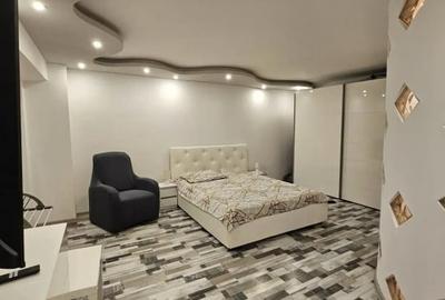 Garsonieră decomandată, mobilată în Vitan - 2