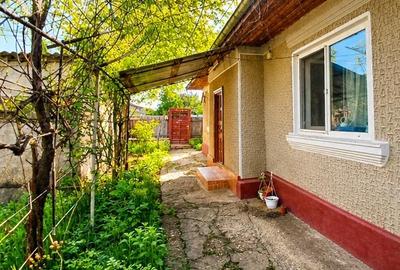 Casă cu 4 camere cu Teren 600 Mp în Central - 2
