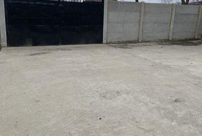 Casă cu 3 camere în Tichilești - 2