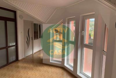 Casa de vanzare zona Roman - 3