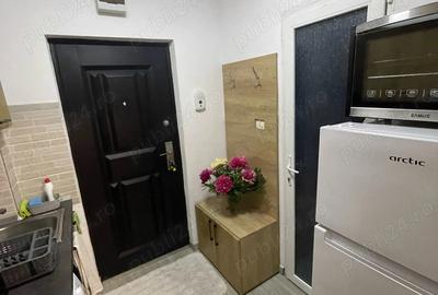Garsonieră decomandată în Central - 5